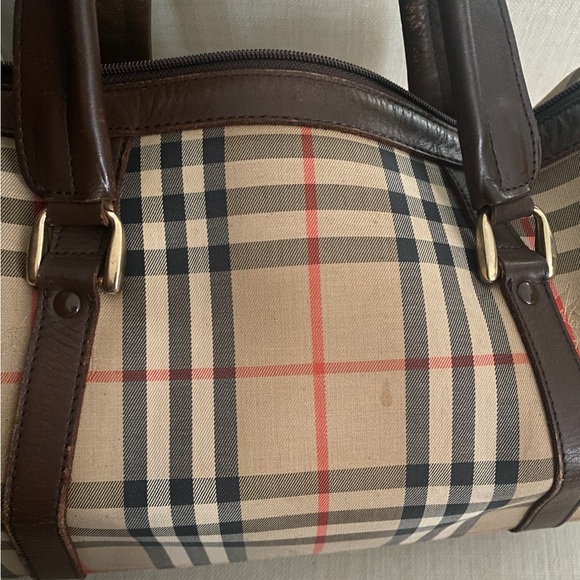 Burberry House Check Boston Bag - Picture 5 of 12